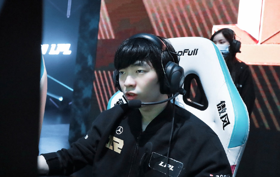 西贝逆境求生的勇气与智慧